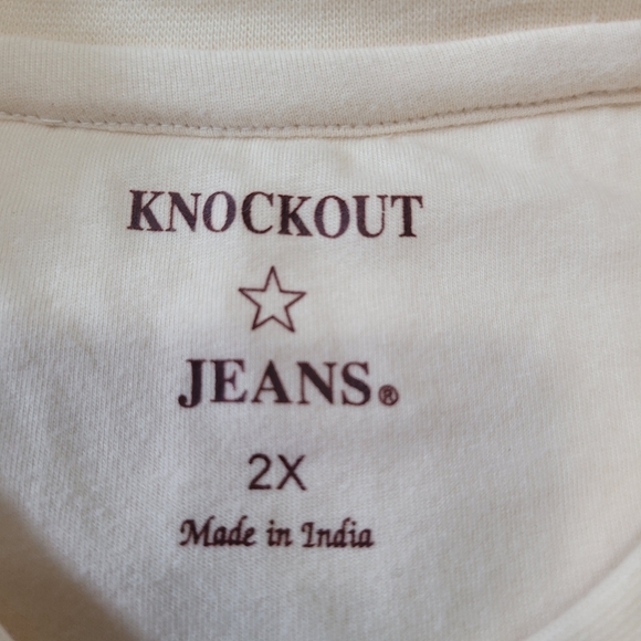 Born Free Graphic T-Shirt NWT Sz 2X - Picture 3 of 4